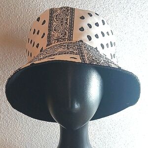 Stylish Black and White Paisley Bucket Hat